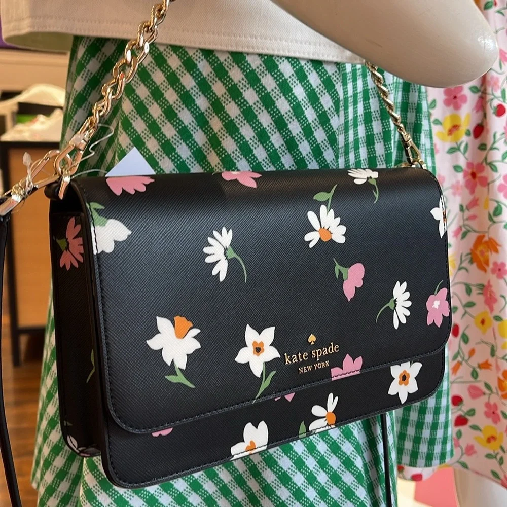Kate Spade Madison Floral Waltz Flap Convertible Crossbody
Black Multi
NWT - Picture 1 of 16